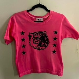 Pink tiger star tee shirt🐯